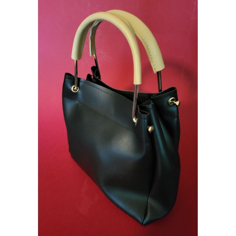 Handbag Double Handle Black Top